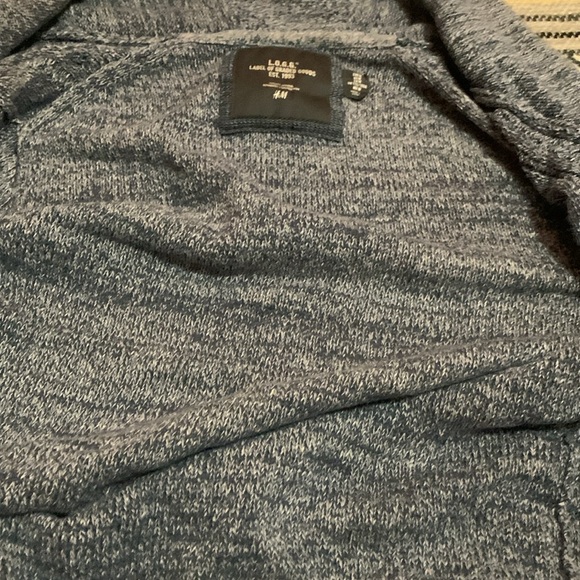 Cardigan - Picture 5 of 5